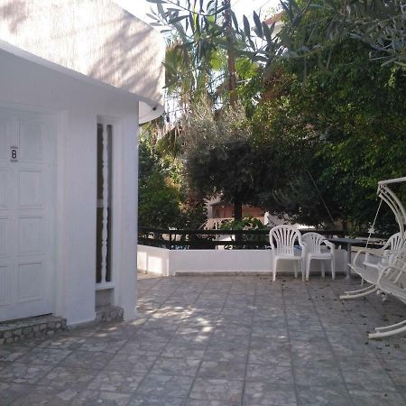 Mystery Shack Hostel Limassol Luaran gambar