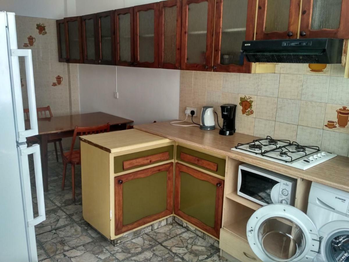 Mystery Shack Hostel Limassol Luaran gambar